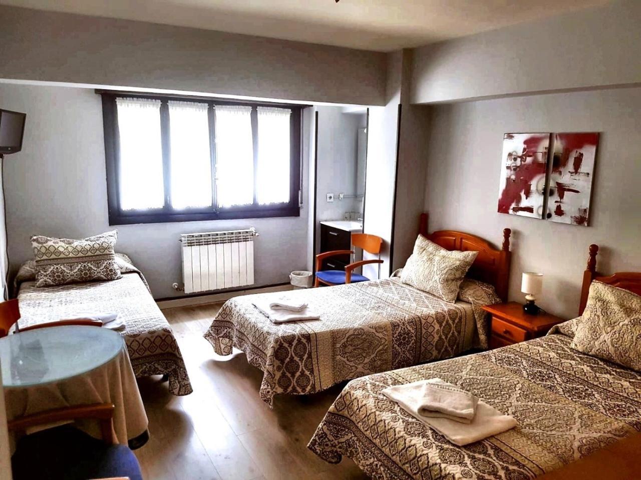 Hostal El Pesquero Burgo 外观 照片