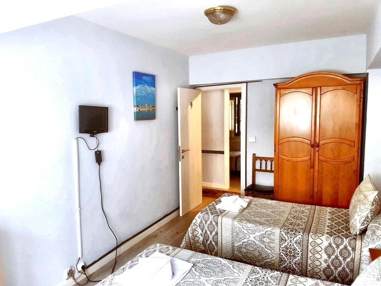 Hostal El Pesquero Burgo 外观 照片